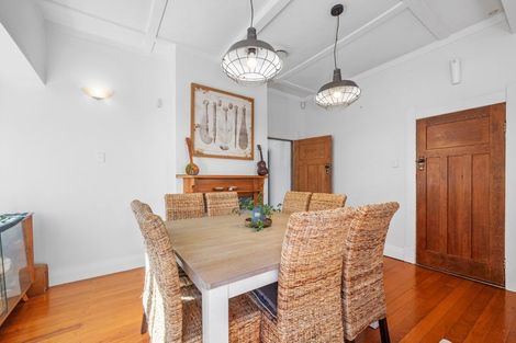 Photo of property in 1/305 Lake Road, Hauraki, Auckland, 0622