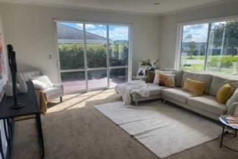 Photo of property in 8 Bankside Road, Silverdale, 0932