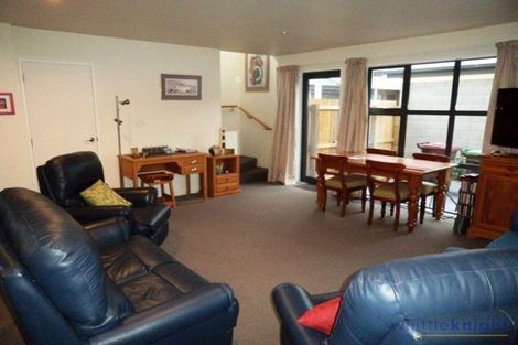 Photo of property in 300 Riccarton Road, Upper Riccarton, Christchurch, 8041