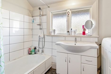 Photo of property in 2/11 Selwyn Street, Maori Hill, Timaru, 7910