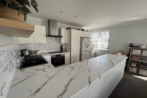 Photo of property in 3 Waitaua Street, Papakura, 2110