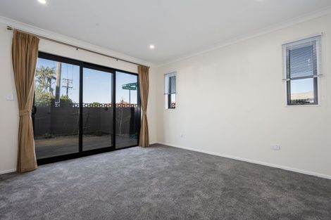 Photo of property in 44a Merani Street, Belmont, Auckland, 0622
