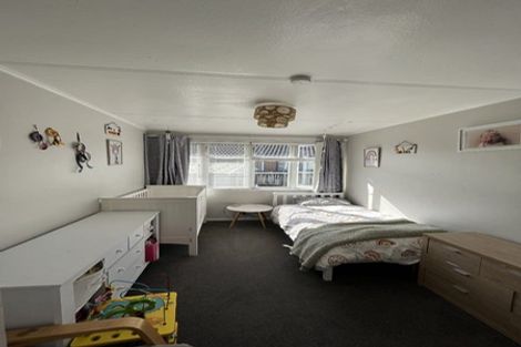 Photo of property in 3 Waitaua Street, Papakura, 2110