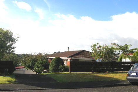 Photo of property in 19 Welland Place, Hillcrest, Auckland, 0627