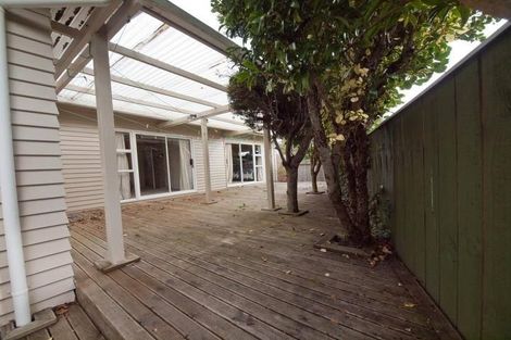 Photo of property in 5 Chudleigh Grove, Churton Park, Wellington, 6037