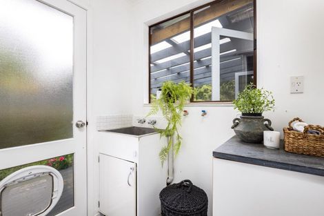 Photo of property in 121 Poplar Grove, Whalers Gate, New Plymouth, 4310