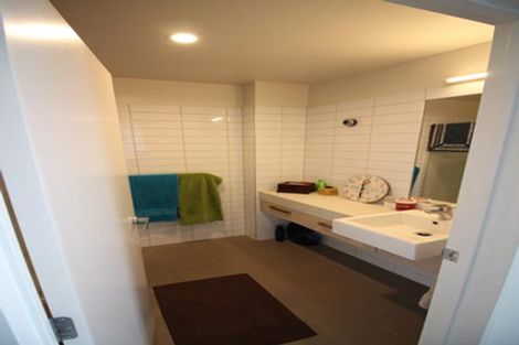 Photo of property in Bella Vista, 2c/84 Gunner Drive, Te Atatu Peninsula, Auckland, 0610