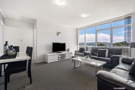 Photo of property in 23 Rangitane Street, Maupuia, Wellington, 6022