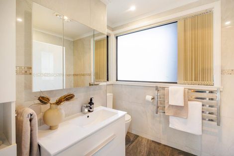 Photo of property in 23 Trent Avenue, Hokowhitu, Palmerston North, 4410