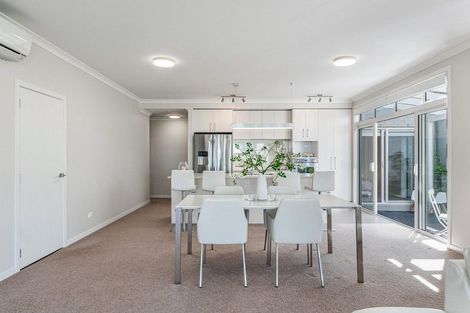 Photo of property in 10 Plantation Terrace, Orewa, 0931
