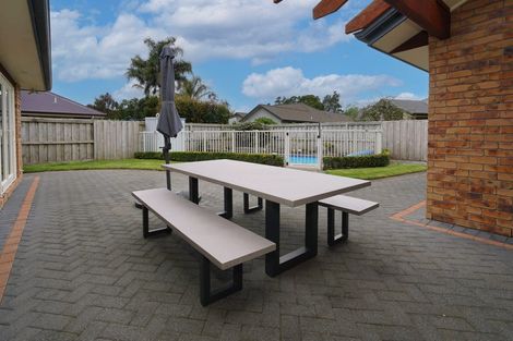 Photo of property in 18 Burgundy Court, Rototuna, Hamilton, 3210