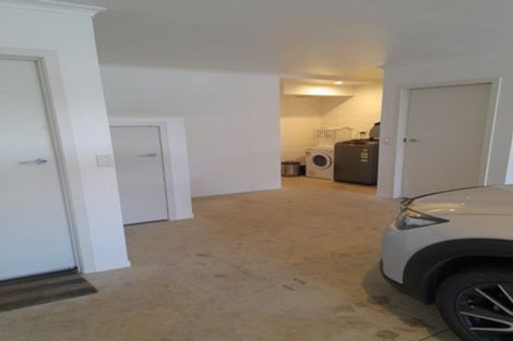 Photo of property in The Strand, 3/16 Ronald Street, Strandon, New Plymouth, 4312
