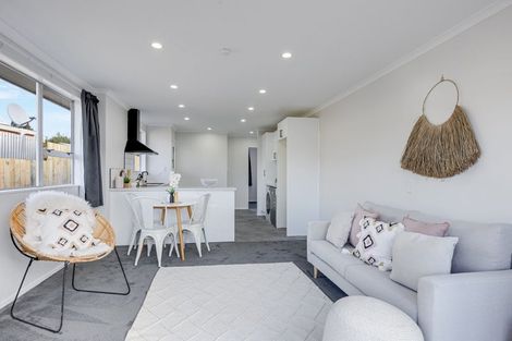 Photo of property in 2/56 Ward Street, Trentham, Upper Hutt, 5018