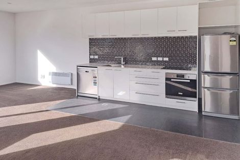 Photo of property in The Firemans Apartments, 211/321 Jackson Street, Petone, Lower Hutt, 5012