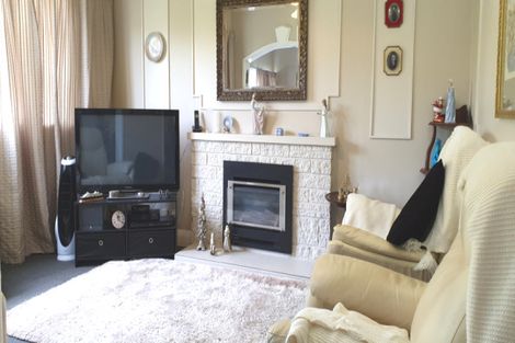 Photo of property in 9 Lyon Street, Kihikihi, Te Awamutu, 3800