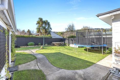Photo of property in 19 Landsdowne Terrace, Cashmere, Christchurch, 8022