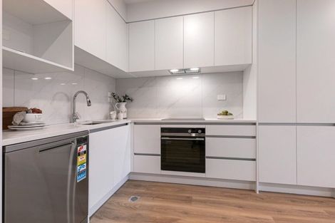 Photo of property in 11b Rockpool Road, Orewa, 0931