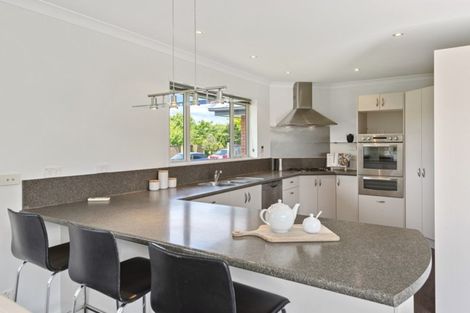 Photo of property in 3 Belgrove Place, Parklands, Christchurch, 8083