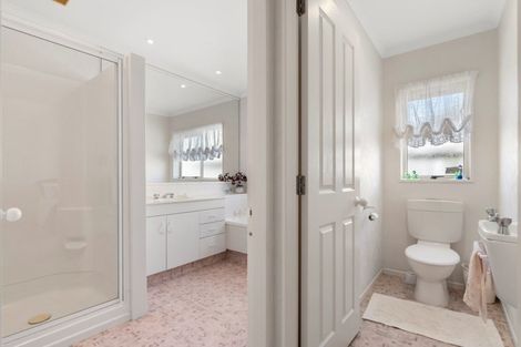 Photo of property in 67 Gravatt Road, Papamoa Beach, Papamoa, 3118