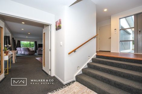 Photo of property in 29 Mcewen Crescent, Riverstone Terraces, Upper Hutt, 5018