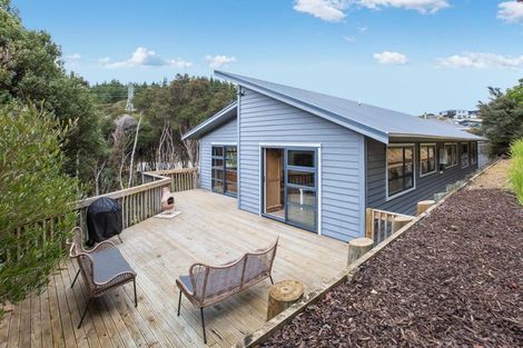 Photo of property in 132 Navigation Drive, Whitby, Porirua, 5024