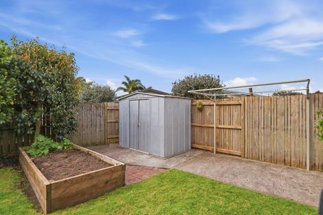 Photo of property in 8 Evergreen Glade, Papamoa Beach, Papamoa, 3118