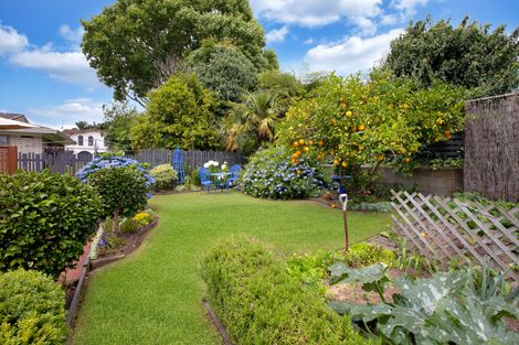 Photo of property in 10 Paul Avenue, Morrinsville, 3300