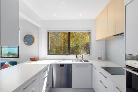 Photo of property in 39 Andersons Road, Charteris Bay, Lyttelton, 8971