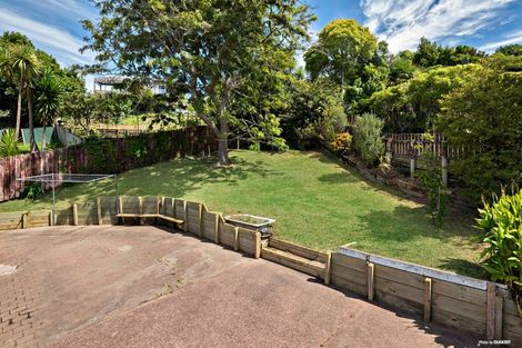 Photo of property in 2/7 Malters Place, Browns Bay, Auckland, 0630