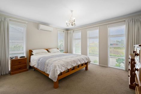 Photo of property in 12 Jarrett Terrace, Leamington, Cambridge, 3432