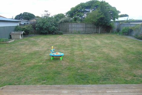 Photo of property in 5 Russell Street, Waterloo, Lower Hutt, 5011