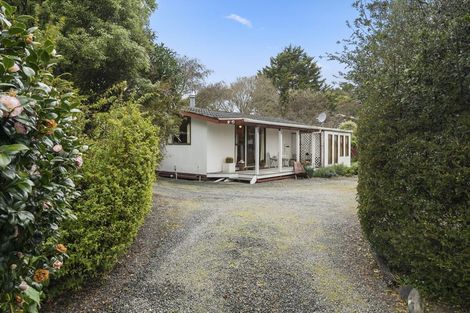 Photo of property in 9a Heretaunga Square, Silverstream, Upper Hutt, 5019