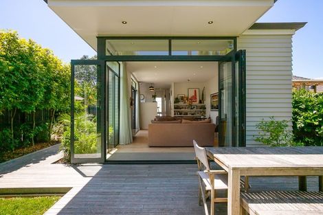Photo of property in 70a Alverston Street, Waterview, Auckland, 1026