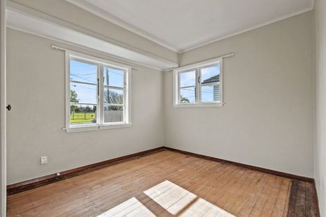 Photo of property in 1/25 Gould Crescent, Woolston, Christchurch, 8023