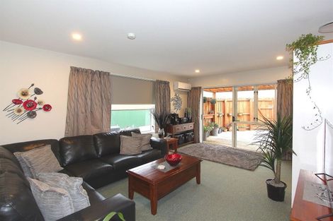 Photo of property in 2/109b Tedder Avenue, North New Brighton, Christchurch, 8083