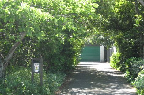 Photo of property in 290 Memorial Avenue, Burnside, Christchurch, 8053