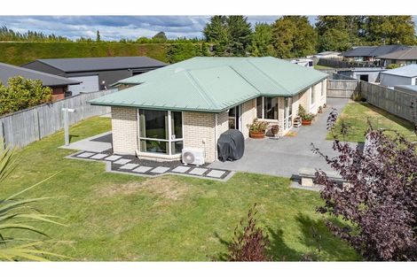 Photo of property in 62 Railway Road, Rangiora, 7400