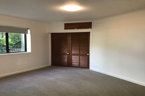 Photo of property in 2/11 Korotaha Terrace, Rothesay Bay, Auckland, 0630
