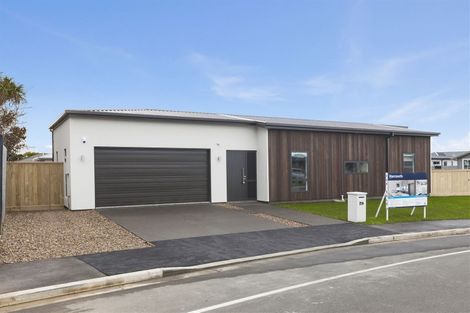 Photo of property in 21a Kingsbridge West, Burwood, Christchurch, 8083