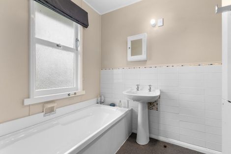 Photo of property in 86 Rua Avenue, Waitarere Beach, Levin, 5510