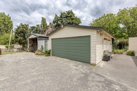 Photo of property in 36 Riverdale Road, Dannevirke, 4930