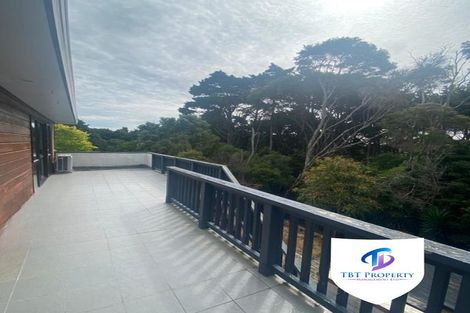 Photo of property in 21 Hakea Place, Totara Heights, Auckland, 2105