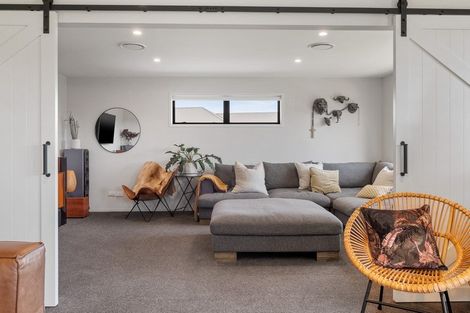 Photo of property in 1 Pimelea Street, Papamoa Beach, Papamoa, 3118