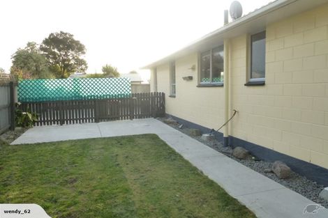 Photo of property in 2/12 Mecca Place, Linwood, Christchurch, 8062