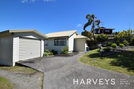 Photo of property in 3 Chardon Place, Henderson, Auckland, 0612