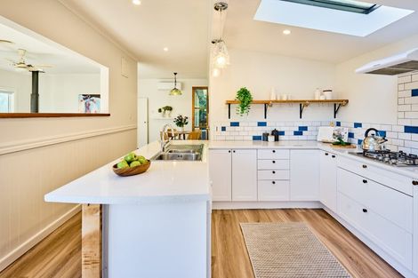 Photo of property in 48 Cluny Road, Plimmerton, Porirua, 5026