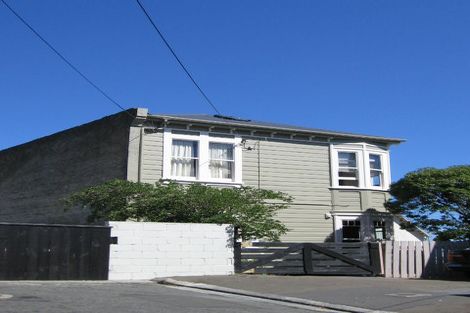 Photo of property in 10 Seddon Terrace, Newtown, Wellington, 6021