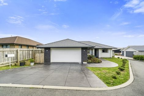 Photo of property in 7 Weatherdeck Close, Whitby, Porirua, 5024