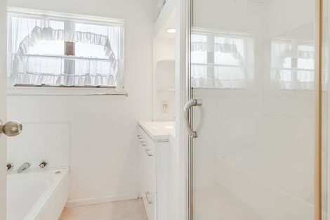 Photo of property in 6 Titoki Place, Pukete, Hamilton, 3200