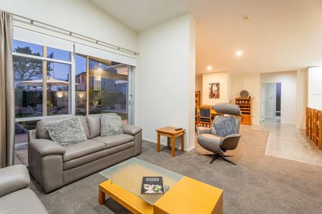 Photo of property in 166 Sands Crescent, Matarangi, Whitianga, 3592